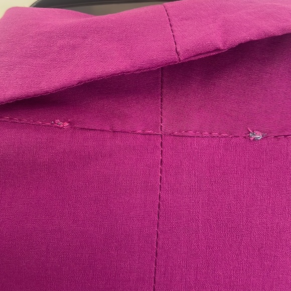 Le Chateau Purple stretchy blazer. Size XS, but fits more like a S. - Picture 5 of 5